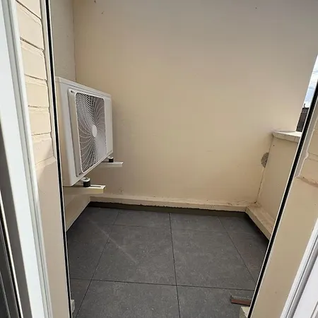 Cosy Avec Balcon Dunkirk